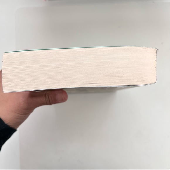 2 for$12📖 The Moon & More by Sarah Dessen - Picture 6 of 8